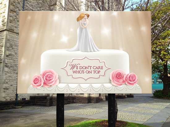 教会(St Matthew)の屋外意見広告。「同性同士の結婚を合法化する法案」に対する、支持表明として設置された看板だそうです。<ニュージーランド>