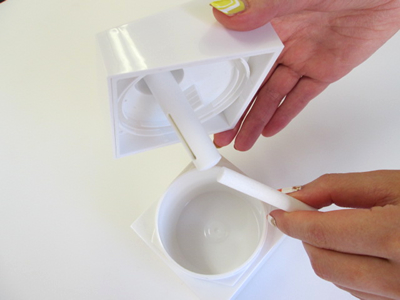 ノベルティ:パーソナル加湿器 キューブタイプ