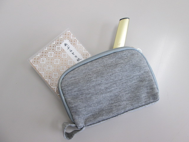 ノベルティ:あぶらとり紙 10枚(台紙入)