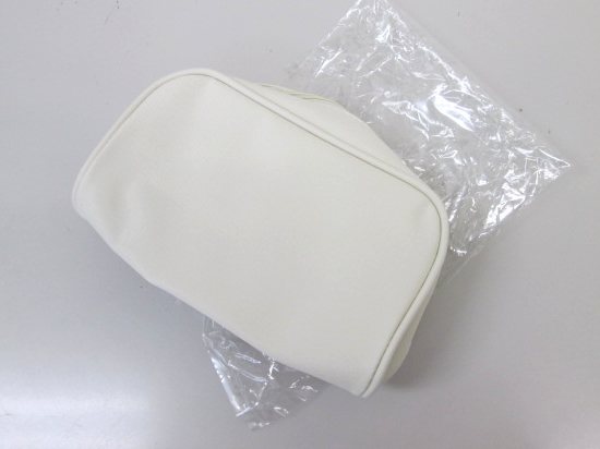 ノベルティ:ベーシックファスナーポーチ(M) ミルキーベージュ