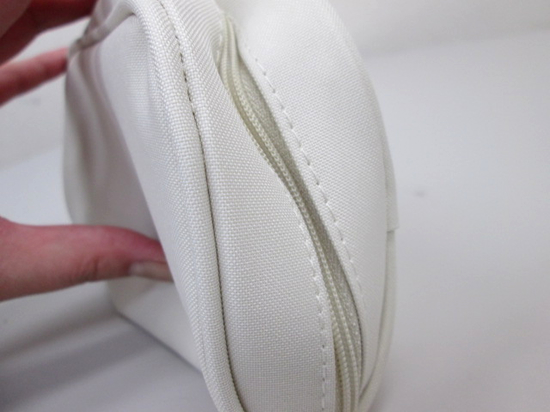 ノベルティ:ベーシックファスナーポーチ(M) ミルキーベージュ