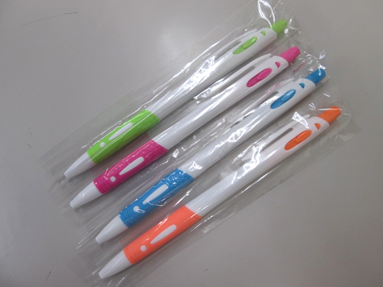 ノベルティ:ソフトタッチボールペン アソート