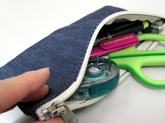 ノベルティ:デニムフラットポーチ(S)インディゴ