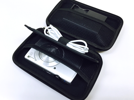 ノベルティ:モバイルアクセサリーケース(M) グレー