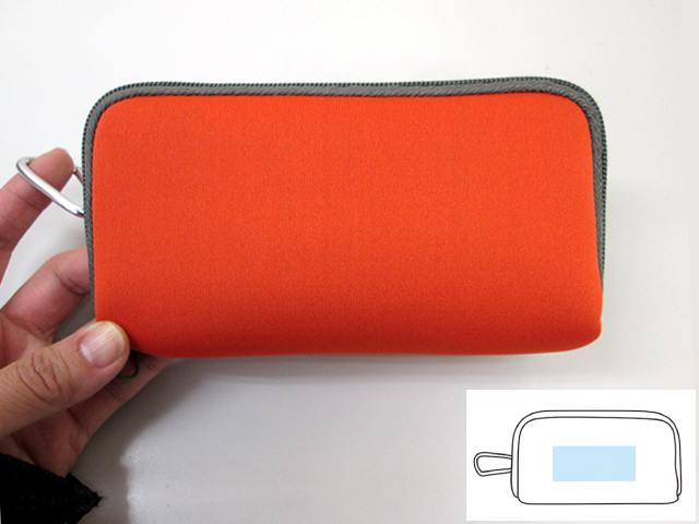 ノベルティ:カラビナ付 ガジェットポーチ アソート