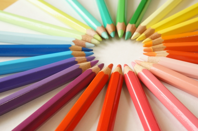 どうして配るのか?ノベルティグッズが果たす七つの役割