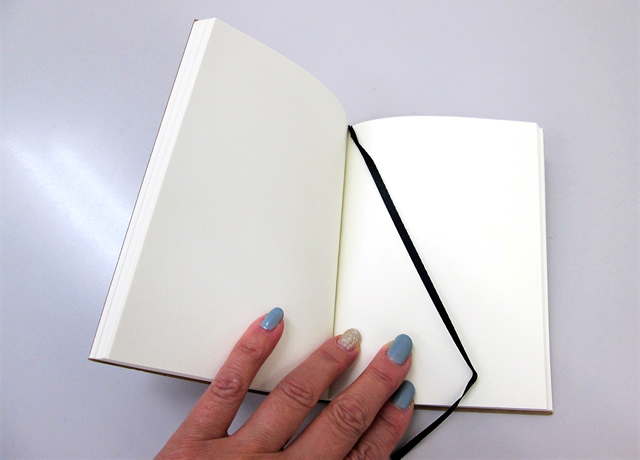 ノベルティ:文庫本サイズ クラフトノート