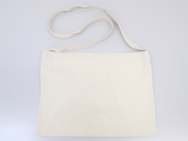 ノベルティ:サコッシュ/大