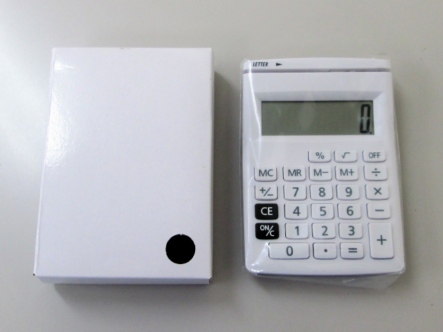 ノベルティ:レターオープナー付カリキュレーター 白